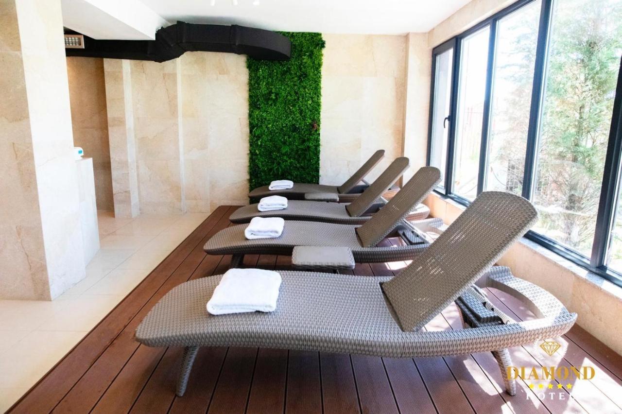 Hotel Diamond Prishtina Пристина Екстериор снимка Spa at the Hotel