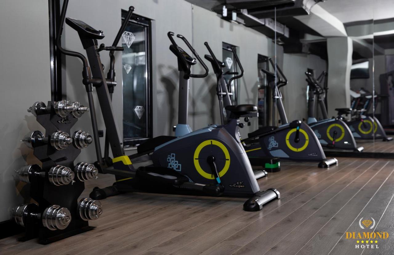 Hotel Diamond Prishtina Пристина Екстериор снимка Elliptical cross trainer