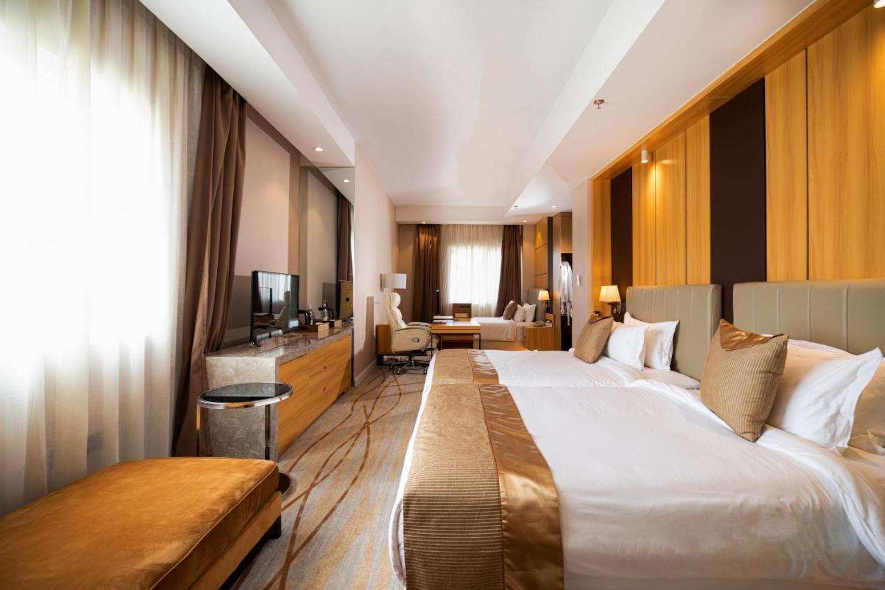 Hotel Diamond Prishtina Пристина Екстериор снимка Deluxe Room